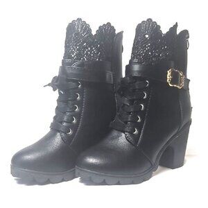 Women's Size 5 Black Combat Boots Gold Buckle Lace Top Back Zipper T16